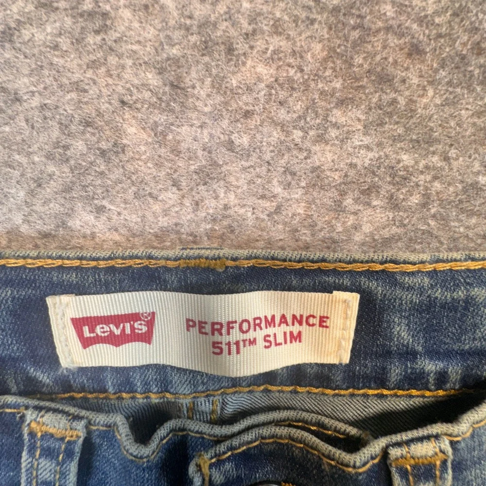 Levis Performance 511 Slim Jeans Boys Size 12 Reg W26 L26 Medium Wash Blue Denim